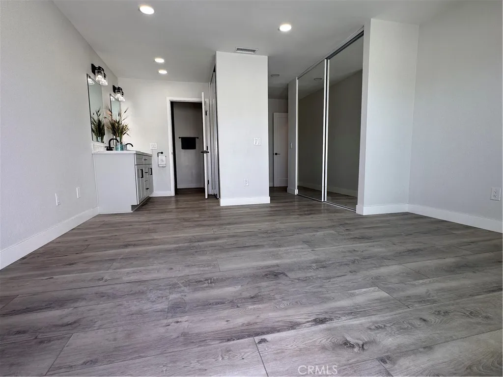 https://cdn.realtyfeed.com/cdn/127/306461931/cd706b96d9537886f352794b4d155cb5.webp