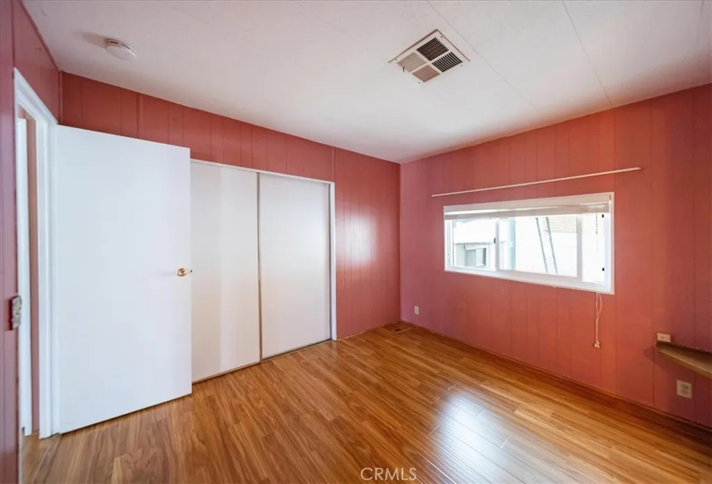 https://cdn.realtyfeed.com/cdn/127/306462064/0064cf4b67591416c52e8bc36086bcca.webp