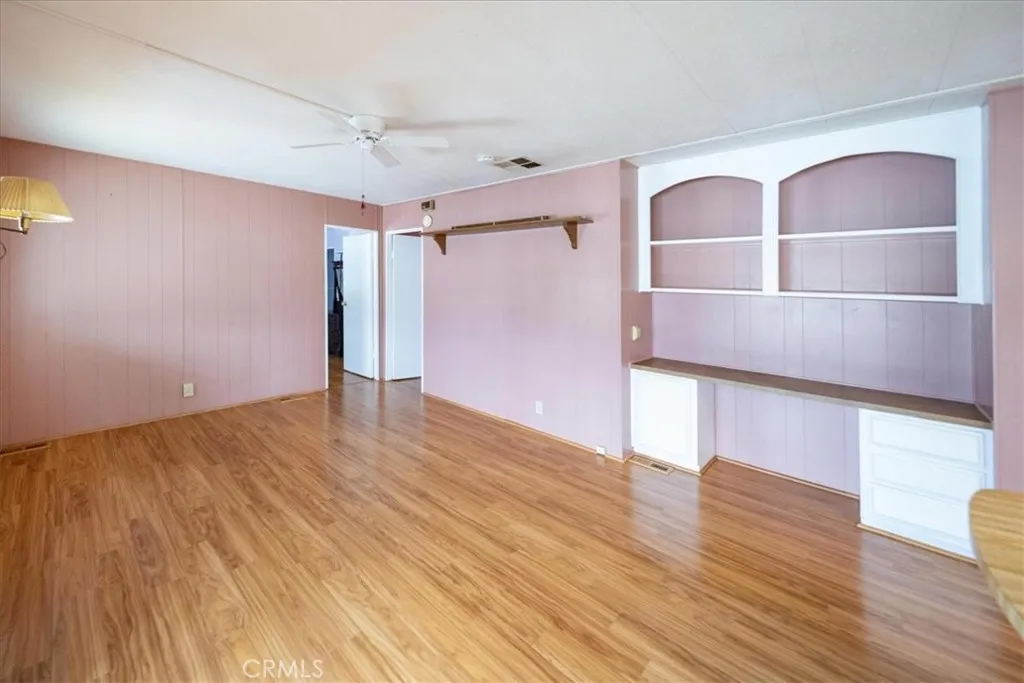 https://cdn.realtyfeed.com/cdn/127/306462064/621eabf8d202f9414c0c74aa621d2178.webp