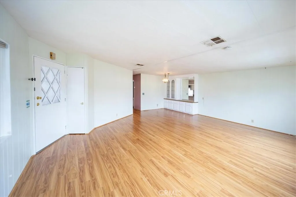 https://cdn.realtyfeed.com/cdn/127/306462064/82e3bc895cb36d725a9b1949242d72a5.webp