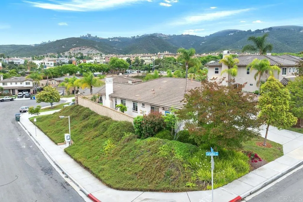 https://cdn.realtyfeed.com/cdn/127/306462160/144d3f26278f971c68ce201f17e1e743.webp