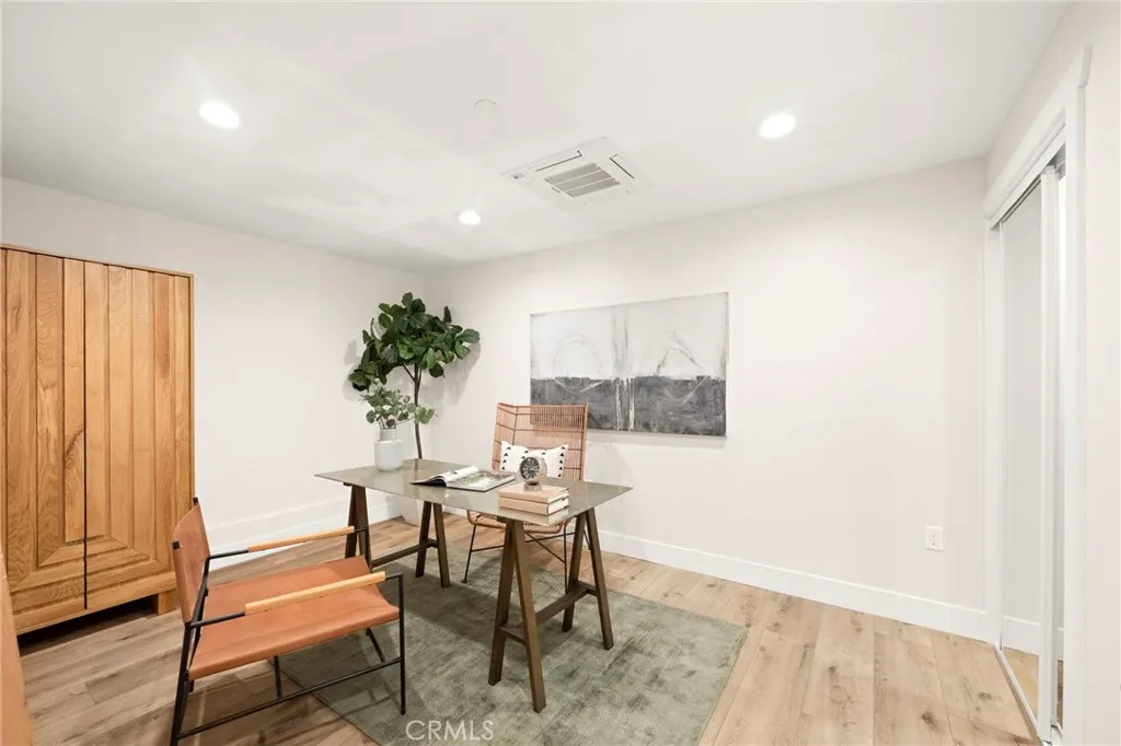 https://cdn.realtyfeed.com/cdn/127/306462187/2ca5230a3129f5a9b834f6727950e118.webp