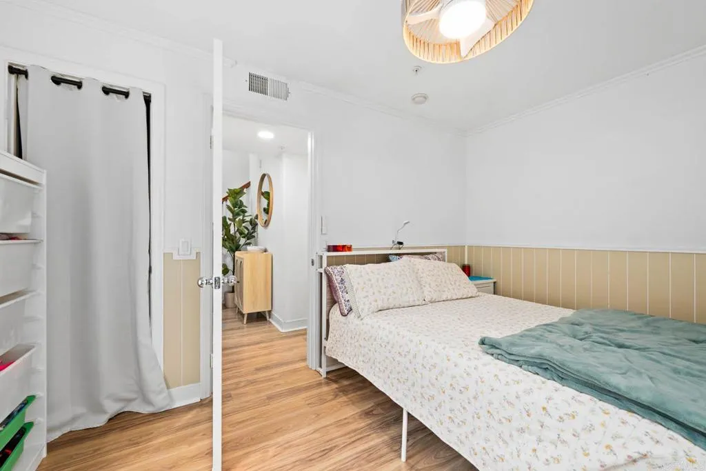 https://cdn.realtyfeed.com/cdn/127/306462407/6afa33caa9718280bf55a7f16078bcd9.webp