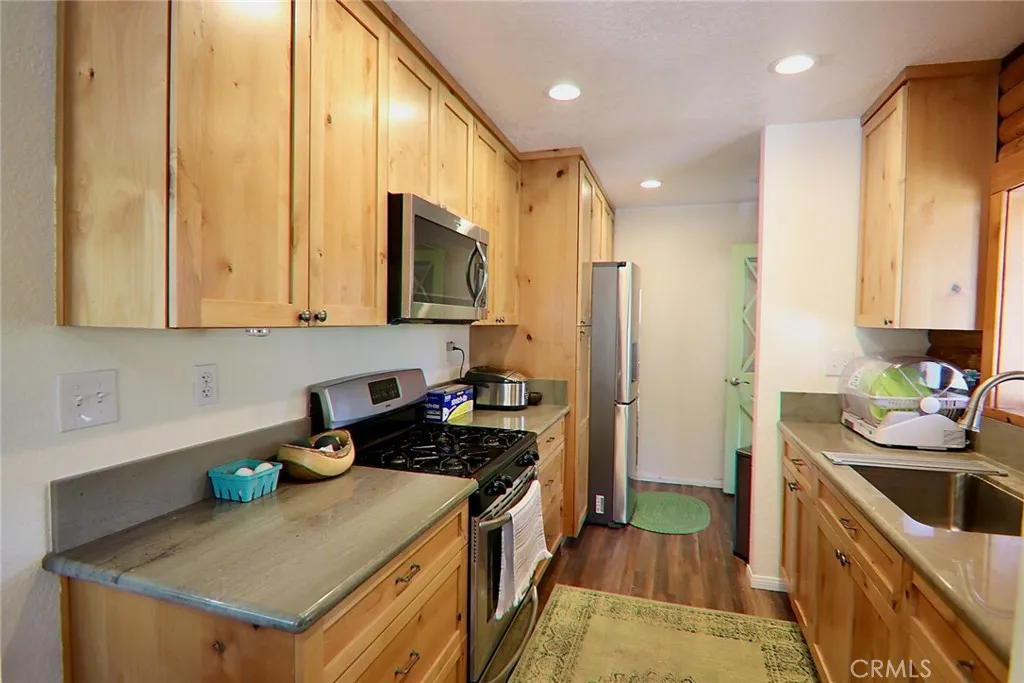 https://cdn.realtyfeed.com/cdn/127/306462484/2022fa4e6be83123bdfcb5e23e254a1c.webp