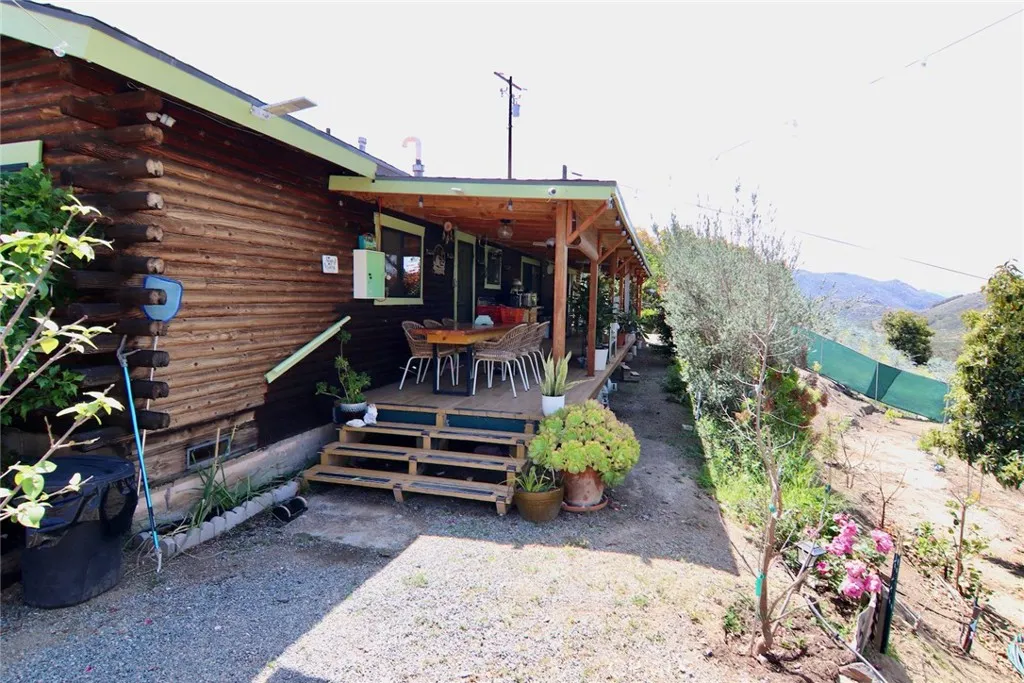 https://cdn.realtyfeed.com/cdn/127/306462484/2f53fe9d9e1d9dcc9615996b88f3f218.webp