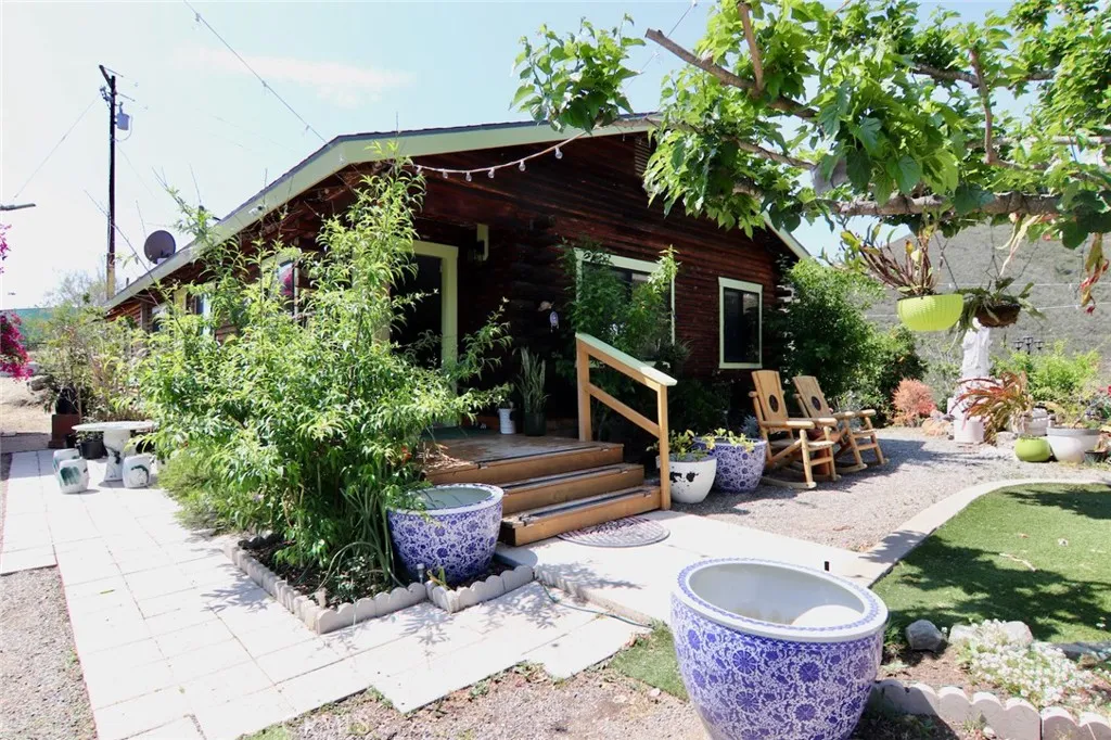 https://cdn.realtyfeed.com/cdn/127/306462484/8e194eb452f405503c44f8462619306a.webp