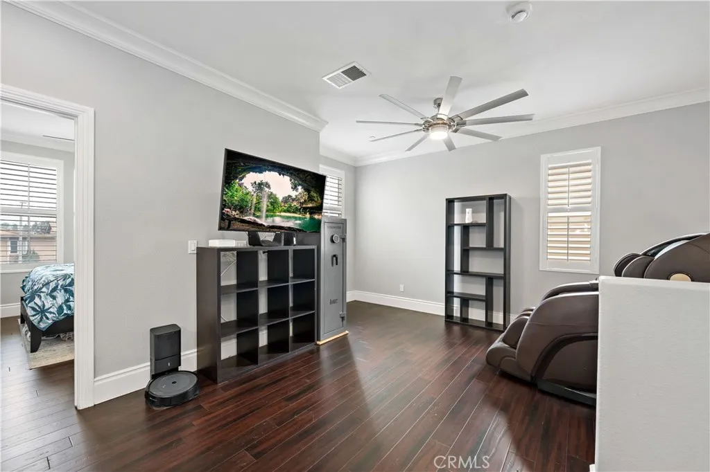https://cdn.realtyfeed.com/cdn/127/306462675/3042da6aa3b254c1f6810291f0f4da0c.webp
