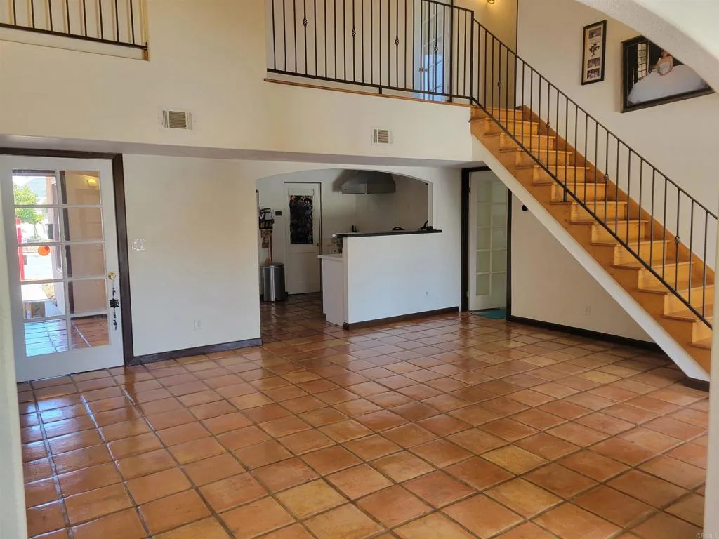 https://cdn.realtyfeed.com/cdn/127/306462812/25b4e9960e197b0dc55e6464e659b480.webp