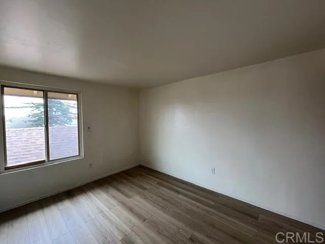 https://cdn.realtyfeed.com/cdn/127/306462812/645ca1b49be39abc2ca9aac293a9c080.webp