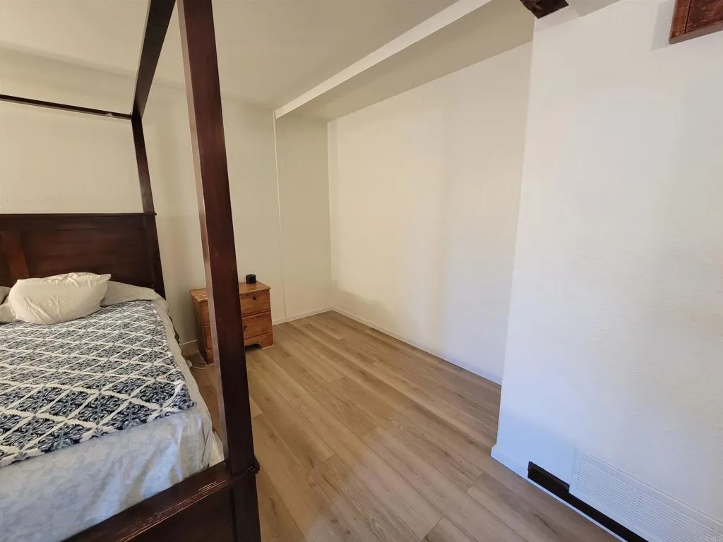 https://cdn.realtyfeed.com/cdn/127/306462812/be5d1d0d825f638f53cbbd56e72c92ca.webp