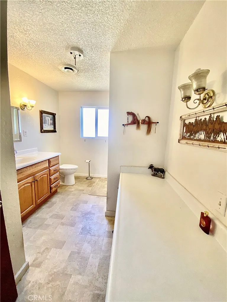 5201 W Bradbury Road, Turlock, CA 95380 - Photo 4 of 14, Turlock, CA