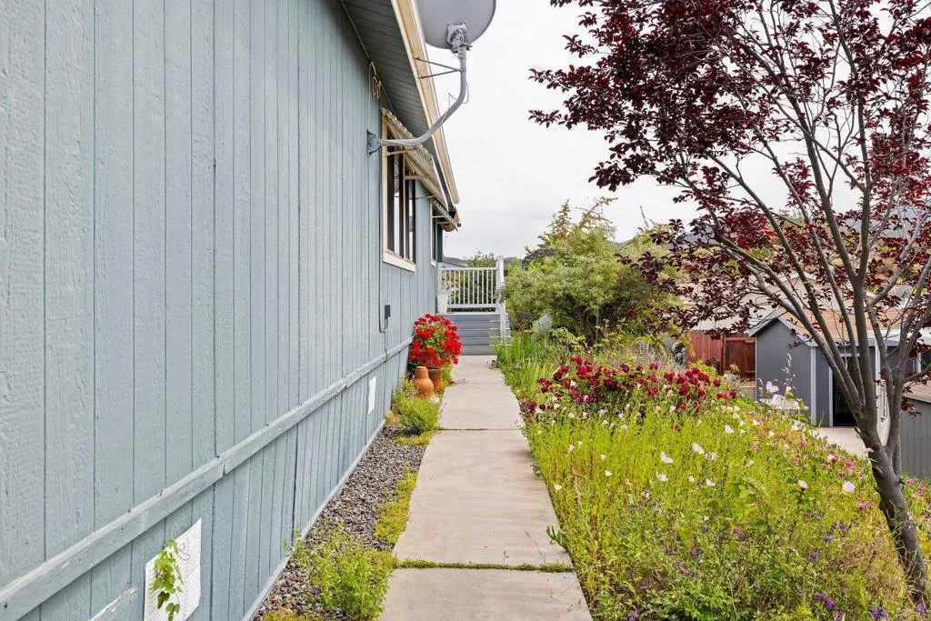 https://cdn.realtyfeed.com/cdn/127/306463220/8410d694f9866ff07121be6aa0b68358.webp