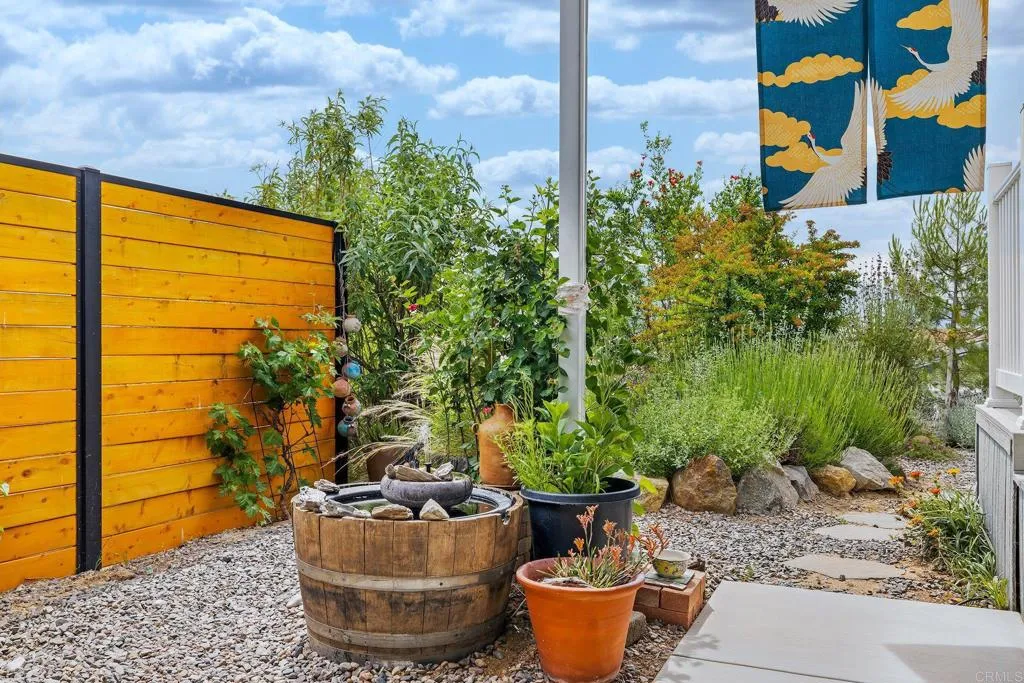 https://cdn.realtyfeed.com/cdn/127/306463220/bd713ebda2be2e6becd6df5d807b1818.webp