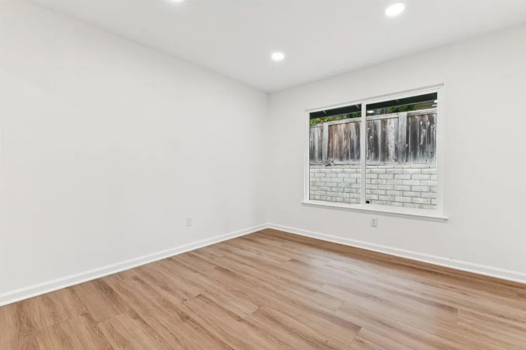 https://cdn.realtyfeed.com/cdn/127/306463223/18067a7f1c936c9305472e9d7008c79f.webp