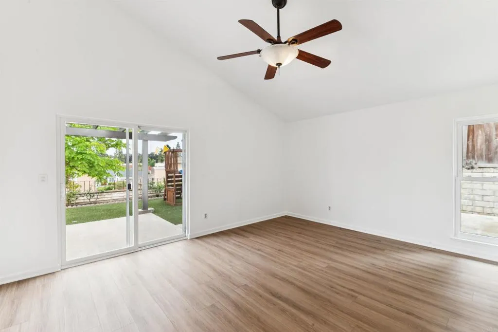 https://cdn.realtyfeed.com/cdn/127/306463223/4a075e94cc5dc289988ec11885d0856e.webp
