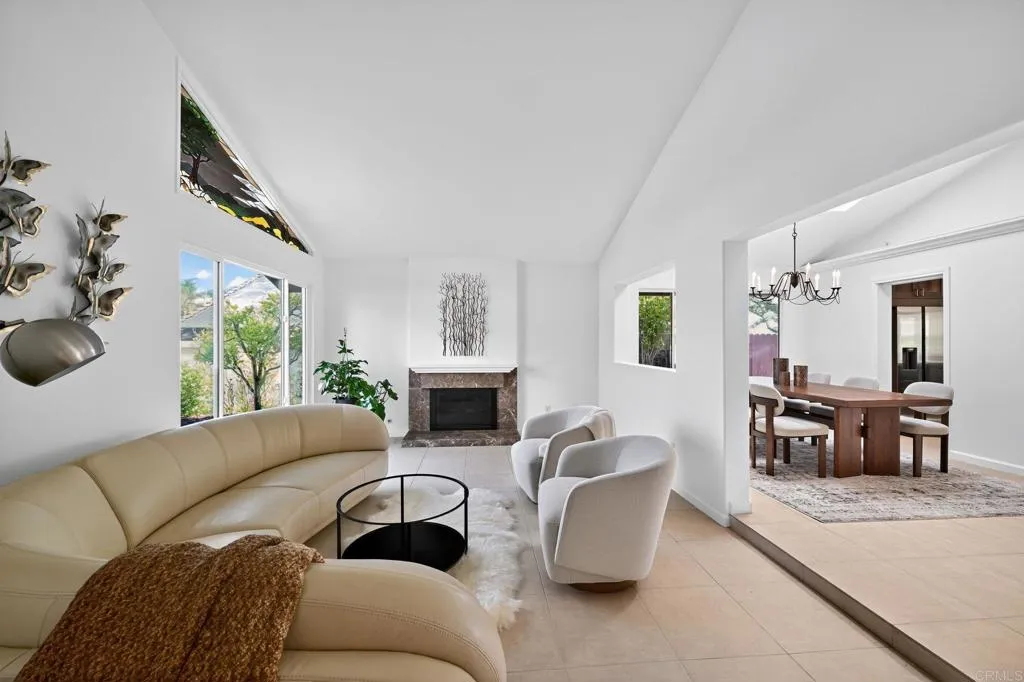 https://cdn.realtyfeed.com/cdn/127/306463223/685b22f1656e8c03642c5a7ff74835de.webp