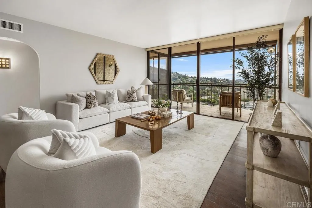https://cdn.realtyfeed.com/cdn/127/306463224/4ca8b85b499b54944280d43d2b4c761b.webp