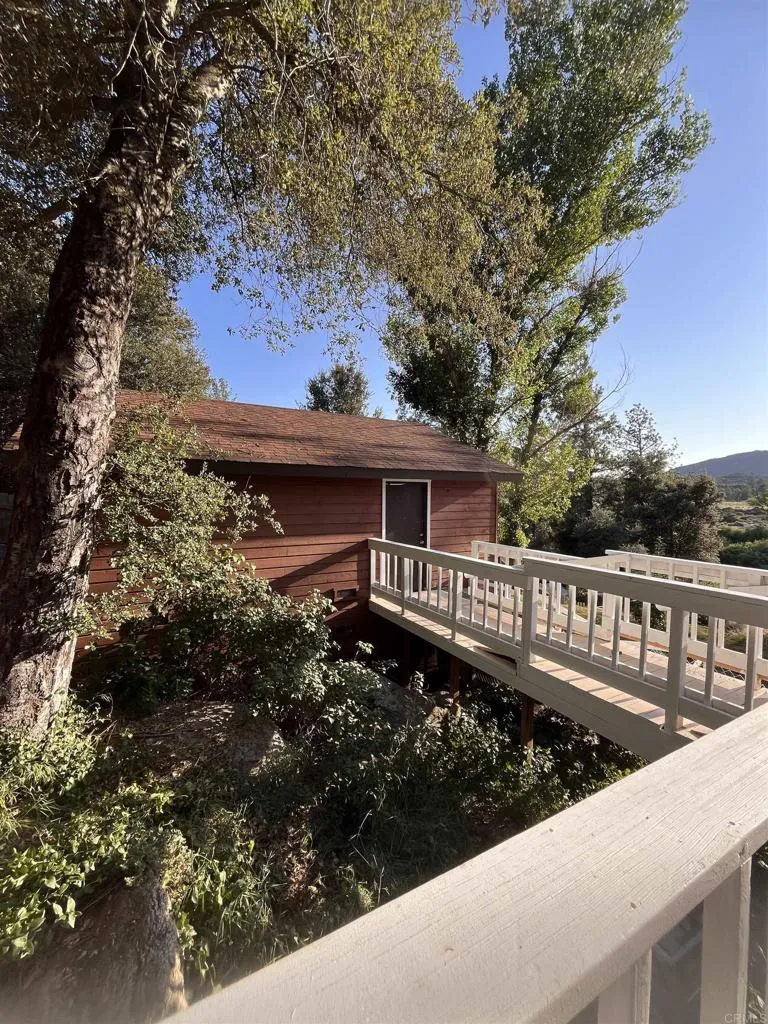 https://cdn.realtyfeed.com/cdn/127/306463227/426c28571d03a7cb7bb567e0dc502011.webp