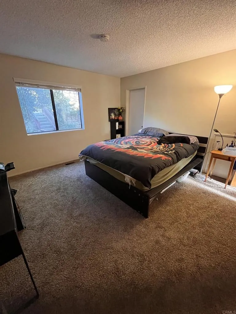 https://cdn.realtyfeed.com/cdn/127/306463227/fc195a55fc1138706bf89795be47b38e.webp