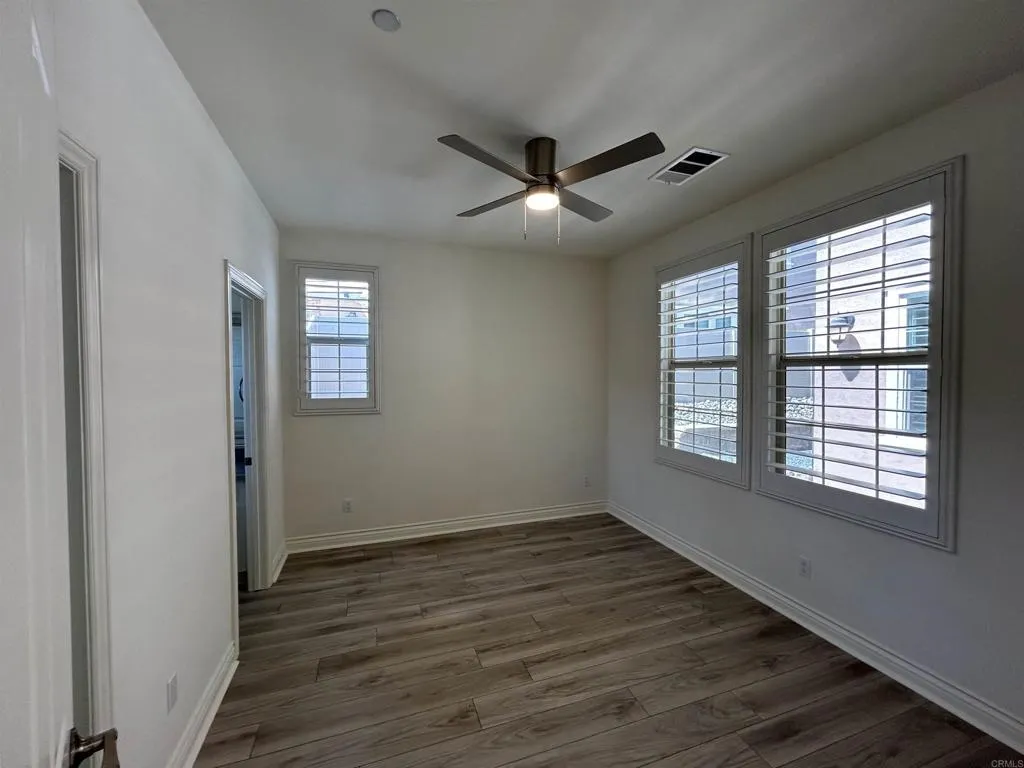 https://cdn.realtyfeed.com/cdn/127/306463242/60bb754d012d191cb93db3d5c45f2abc.webp