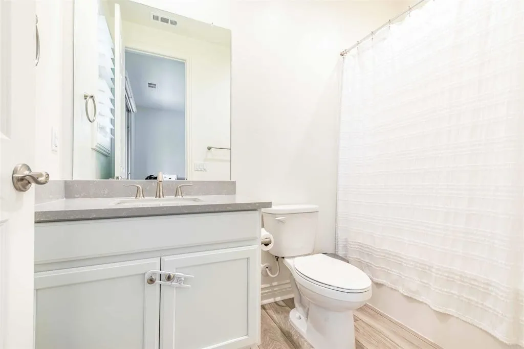 https://cdn.realtyfeed.com/cdn/127/306463242/d59e831afa902da481e176464151d2d8.webp