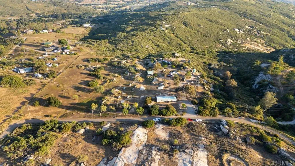 https://cdn.realtyfeed.com/cdn/127/306463246/90b817f12c30a84e35da7c3ec03d82f2.webp