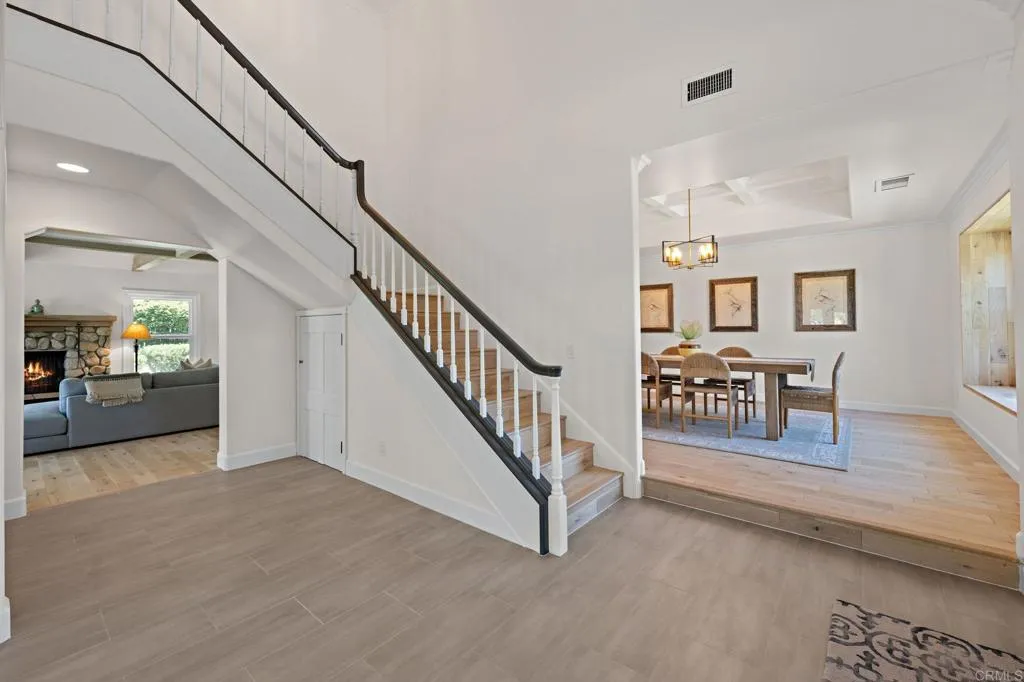 https://cdn.realtyfeed.com/cdn/127/306463260/2a37b027c2f4a2af96fab9e503e0303a.webp
