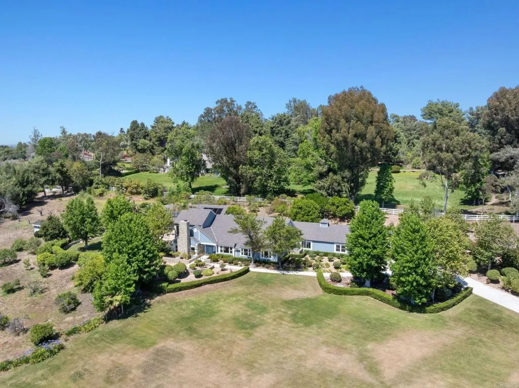 https://cdn.realtyfeed.com/cdn/127/306463260/7578667b23161bf3a395097853d549b6.webp