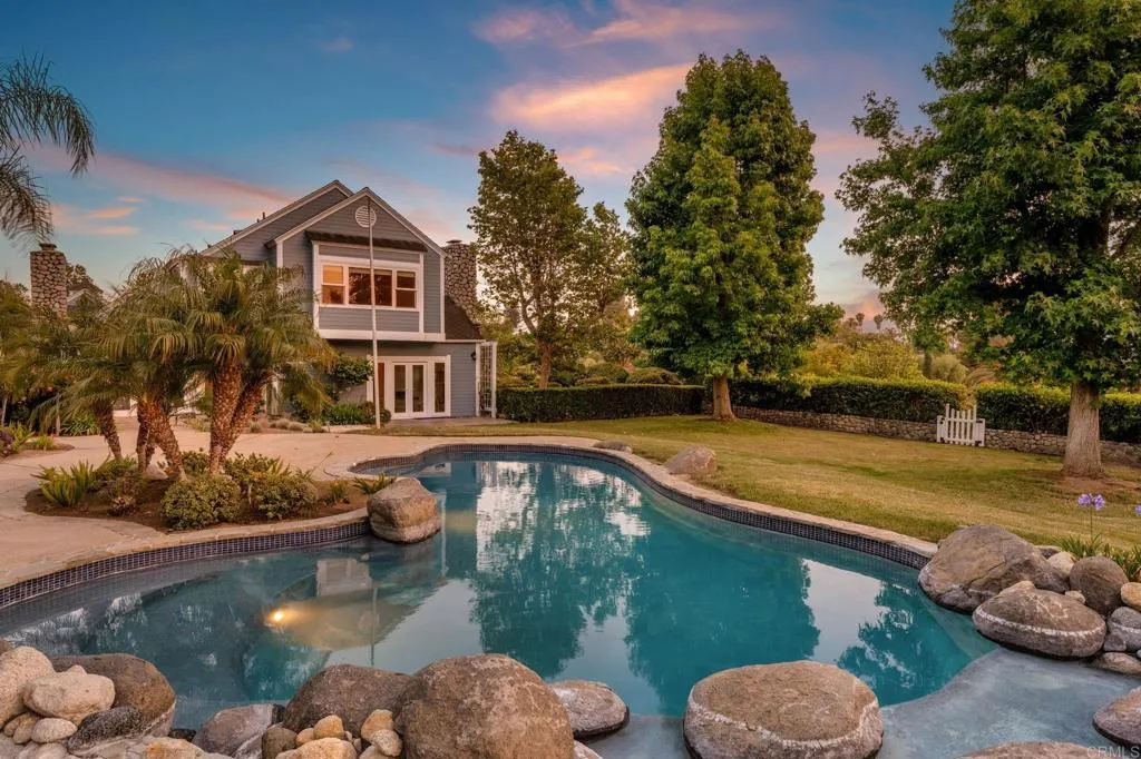 https://cdn.realtyfeed.com/cdn/127/306463260/8641997d126e488f1df771d95814eec6.webp