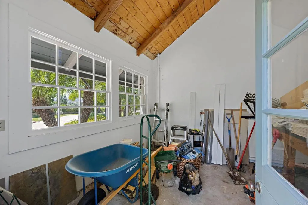 https://cdn.realtyfeed.com/cdn/127/306463260/91281668a7950f8a365740aa2a4dcffc.webp