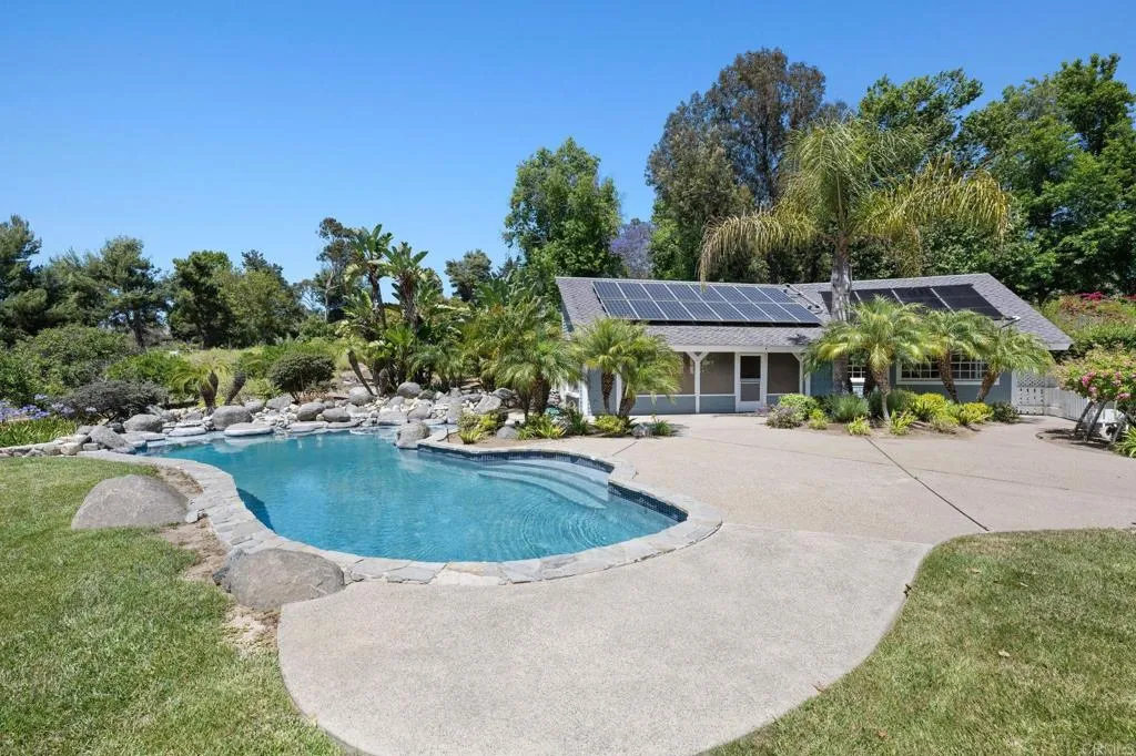 https://cdn.realtyfeed.com/cdn/127/306463260/a44918b438da3dc53a818142c3df2c47.webp