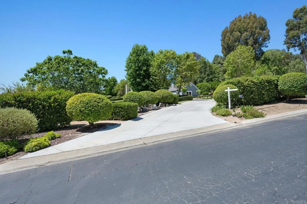 https://cdn.realtyfeed.com/cdn/127/306463260/affde888e08de1c2b1f0d08ffebfeeff.webp
