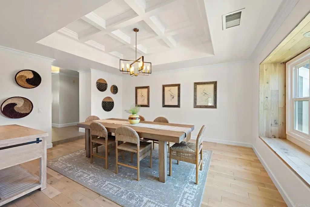 https://cdn.realtyfeed.com/cdn/127/306463260/d06a37280e3d46bf7e6681faa92de179.webp