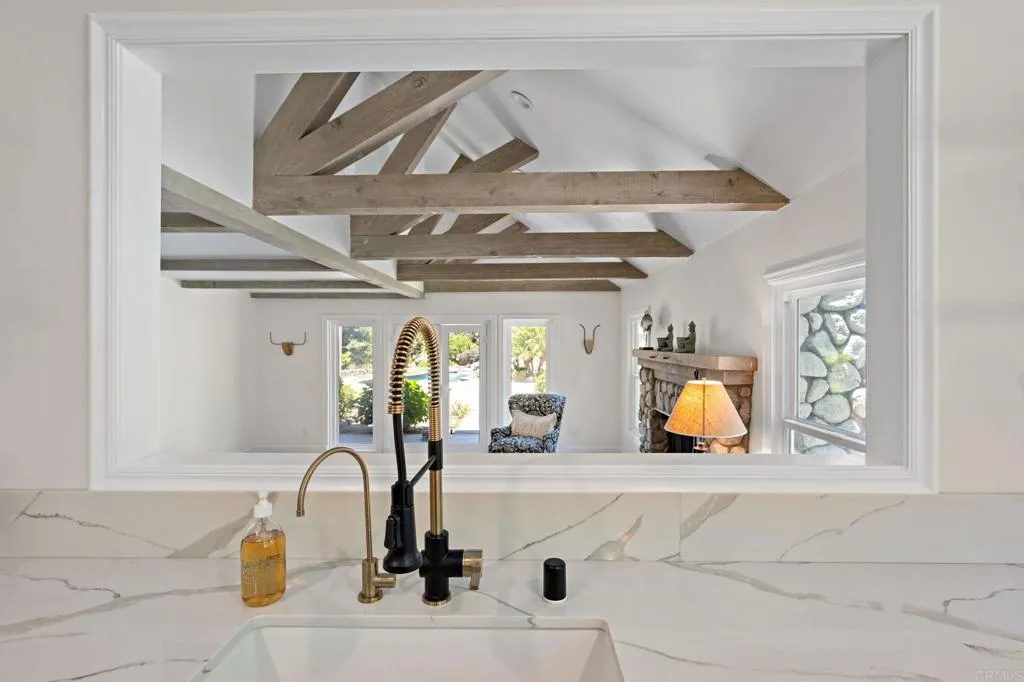 https://cdn.realtyfeed.com/cdn/127/306463260/e7e892545e5f40cccc020144712fd9ce.webp