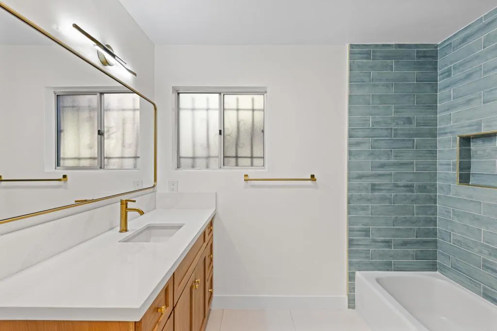 Photo #11: PTP2504323 Listing: Photo #11