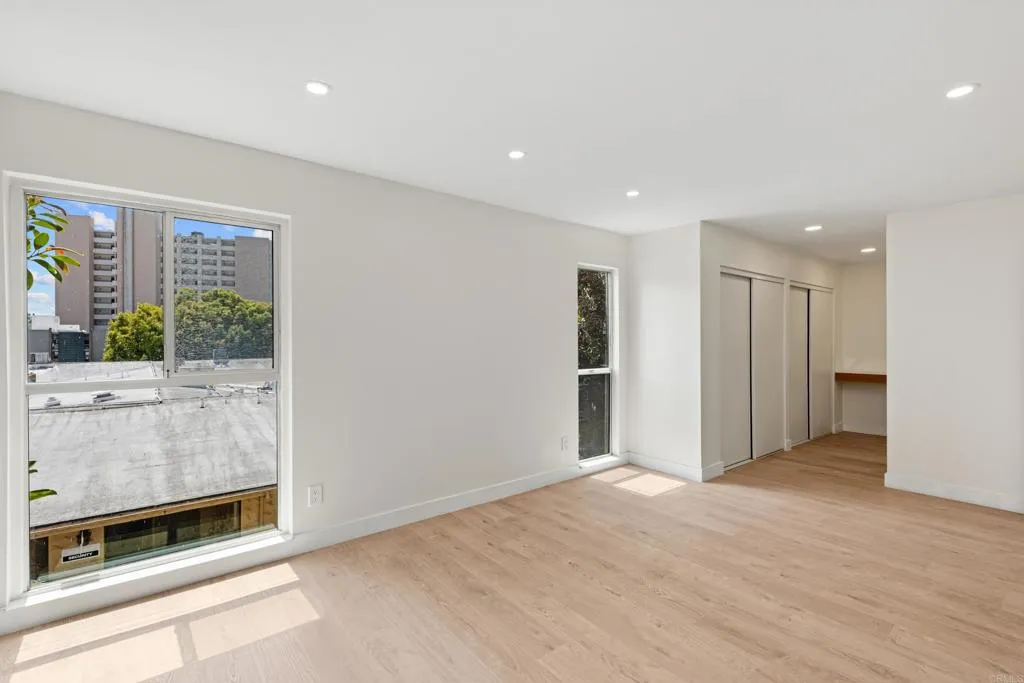 Photo #8: PTP2504323 Listing: Photo #8