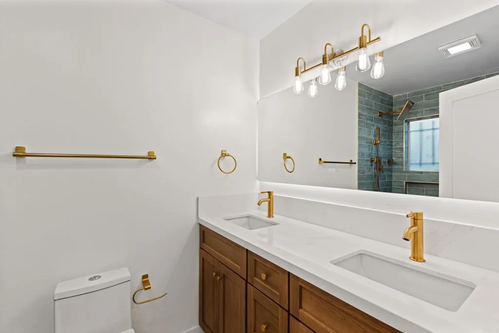 Photo #9: PTP2504323 Listing: Photo #9