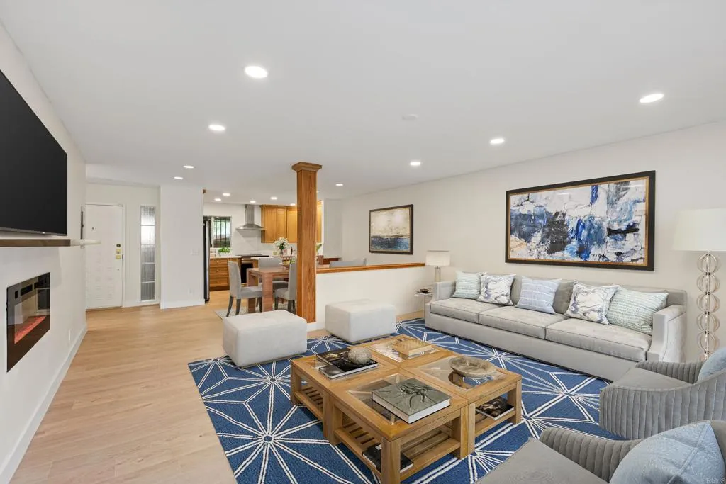 Photo #5: PTP2504323 Listing 