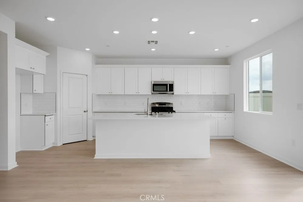 34607 Sakura Lane, French Valley, CA 92596 - Photo 3 of 32, French Valley, CA