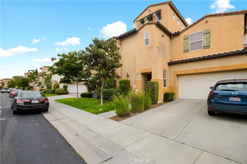 Photo #29: TR25129886 Listing: Photo #29