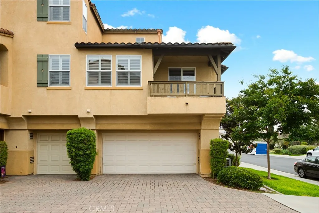 Photo #32: TR25129886 Listing: Photo #32