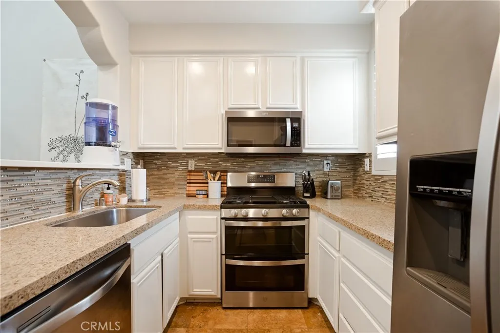 Photo #5: TR25129886 Listing 
