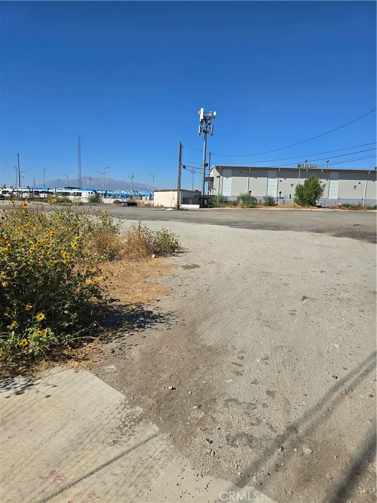 999 Acorn Dr, Wrightwood, CA, 92397