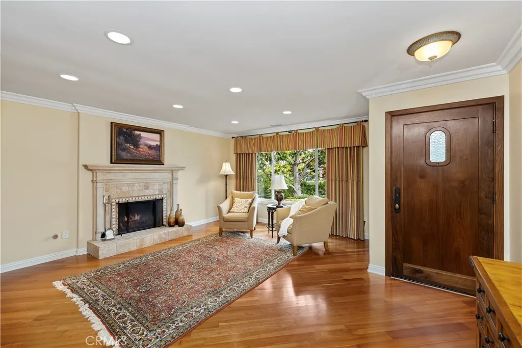 https://cdn.realtyfeed.com/cdn/127/306464092/e37965fc44bb0766d15f4b585b02b59a.webp