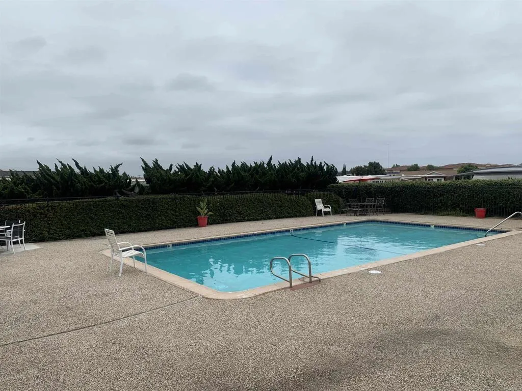 https://cdn.realtyfeed.com/cdn/127/306464097/13aace1ee20c55cfc97e7ff311e27c5f.webp