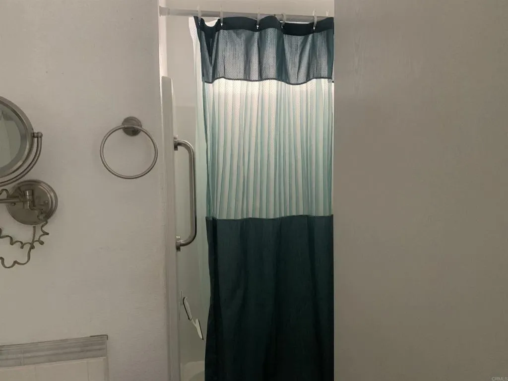 https://cdn.realtyfeed.com/cdn/127/306464097/62583b87ff493d800d11f616b5d4f551.webp