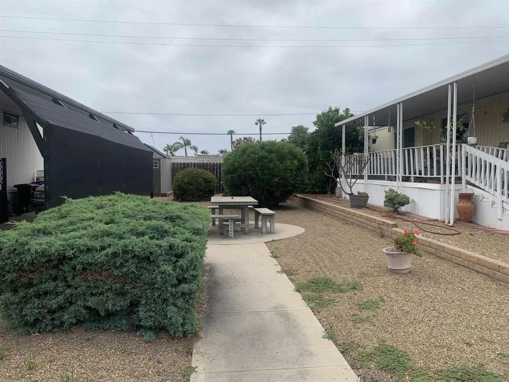 https://cdn.realtyfeed.com/cdn/127/306464097/8f375fcf31327bc4192231c74605d955.webp
