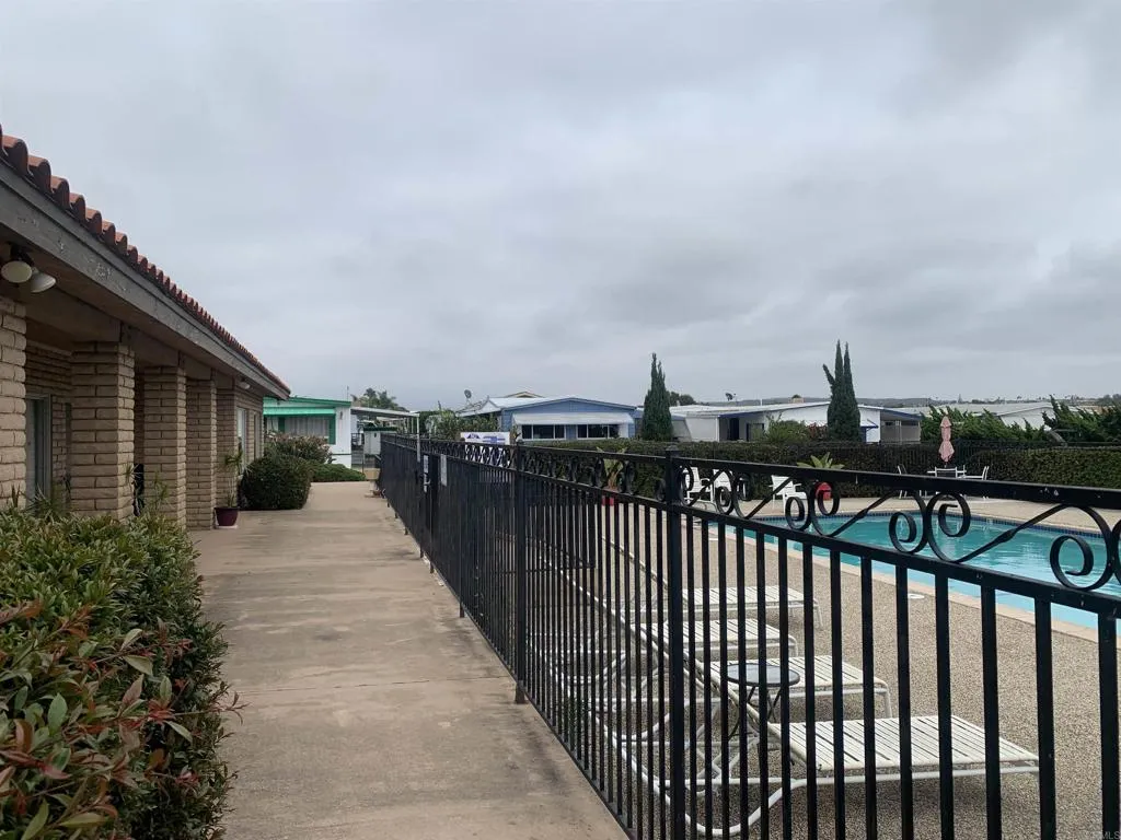 https://cdn.realtyfeed.com/cdn/127/306464097/c5b212936c0f99d1ba171b567d8f8b91.webp