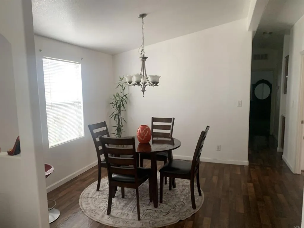 https://cdn.realtyfeed.com/cdn/127/306464097/d82947fb979ff0ea9d55faa3bd5e86d4.webp