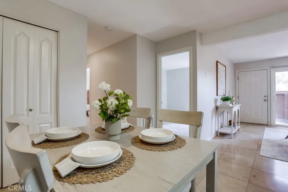 https://cdn.realtyfeed.com/cdn/127/306464212/98a4644e137533a8c87c076b51f74732.webp